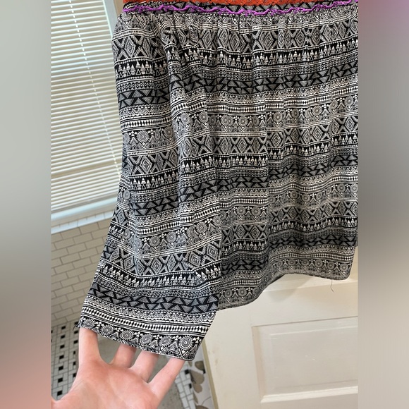 tribal aztec print flowy  printed skirt blue rain size 1 - Picture 4 of 7